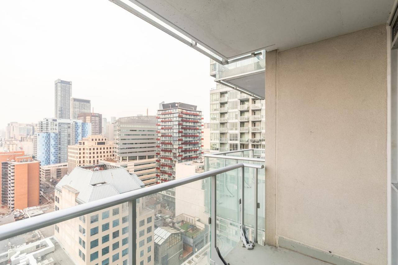 Luxury 2 Bedroom In The Heart Of Entertainment District - City Skyline View & Balcony Toronto Exterior foto